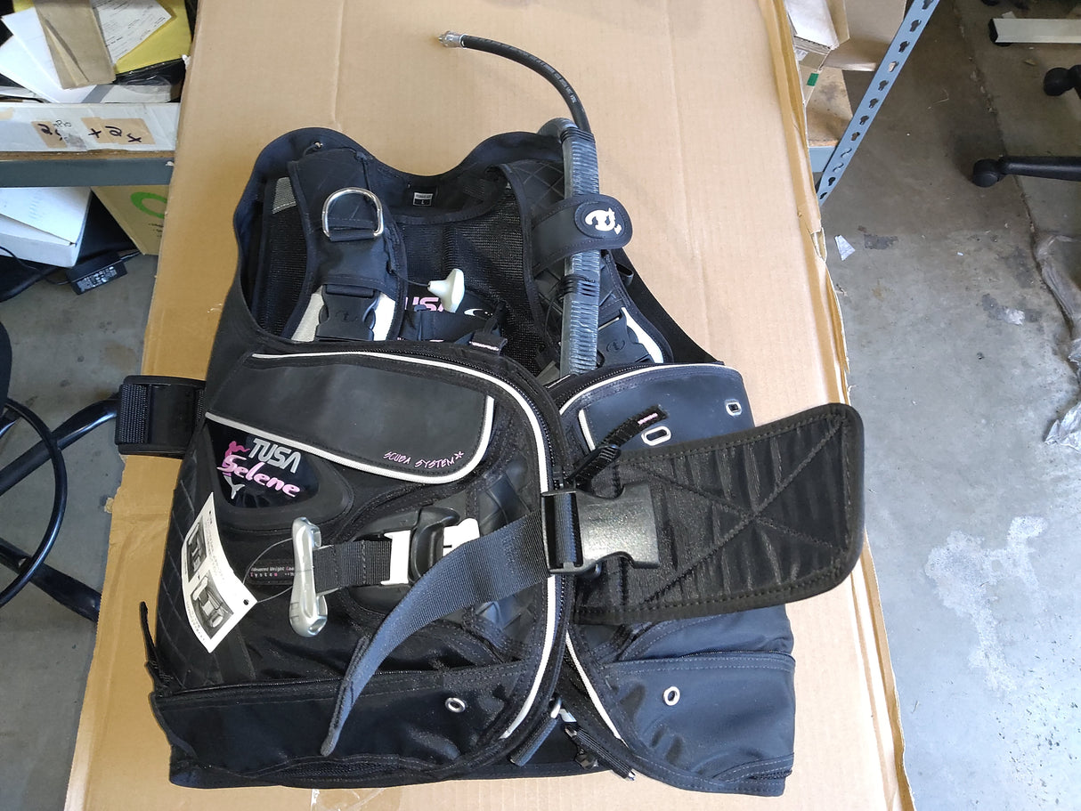 Used TUSA Selene II Womens BCJ-9300C Scuba Diving Buoyancy Ctrl Jacket