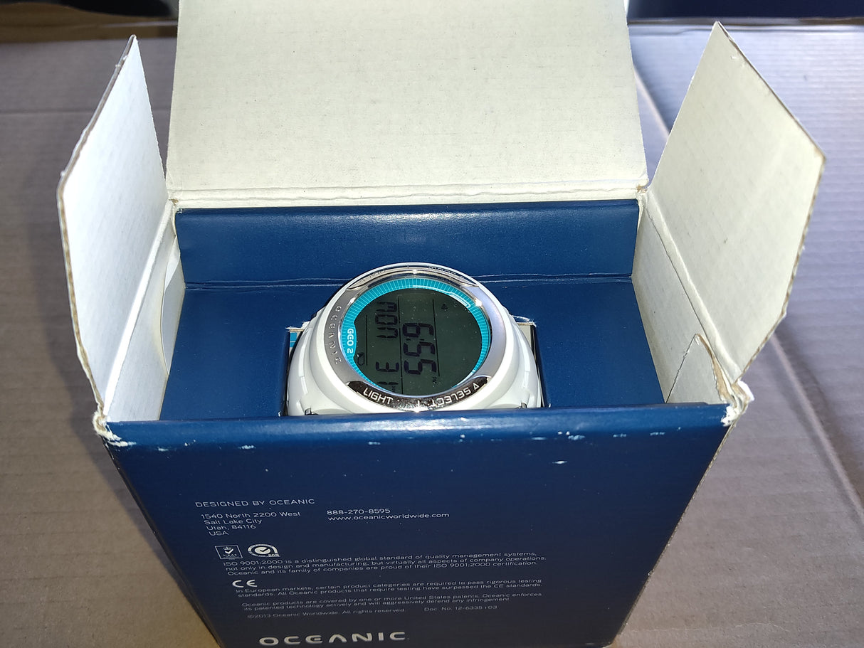 Used Oceanic Geo 2.0 Air / Nitrox Dive Computer Watch - WHITE/SEA BLUE DECAL