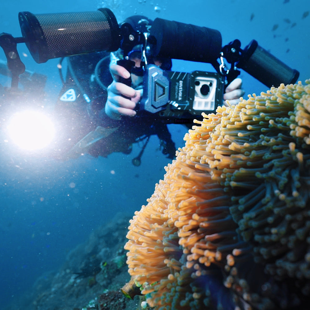 DiveVolk SeaTouch 4 Max Underwater Smartphone Housing - Platinum