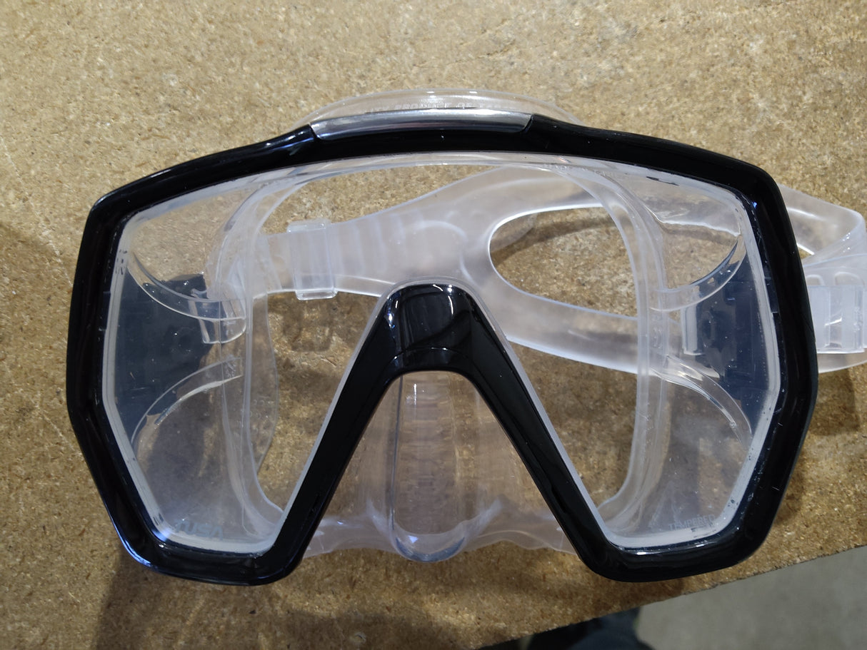 Open Box Tusa Freedom HD Mask