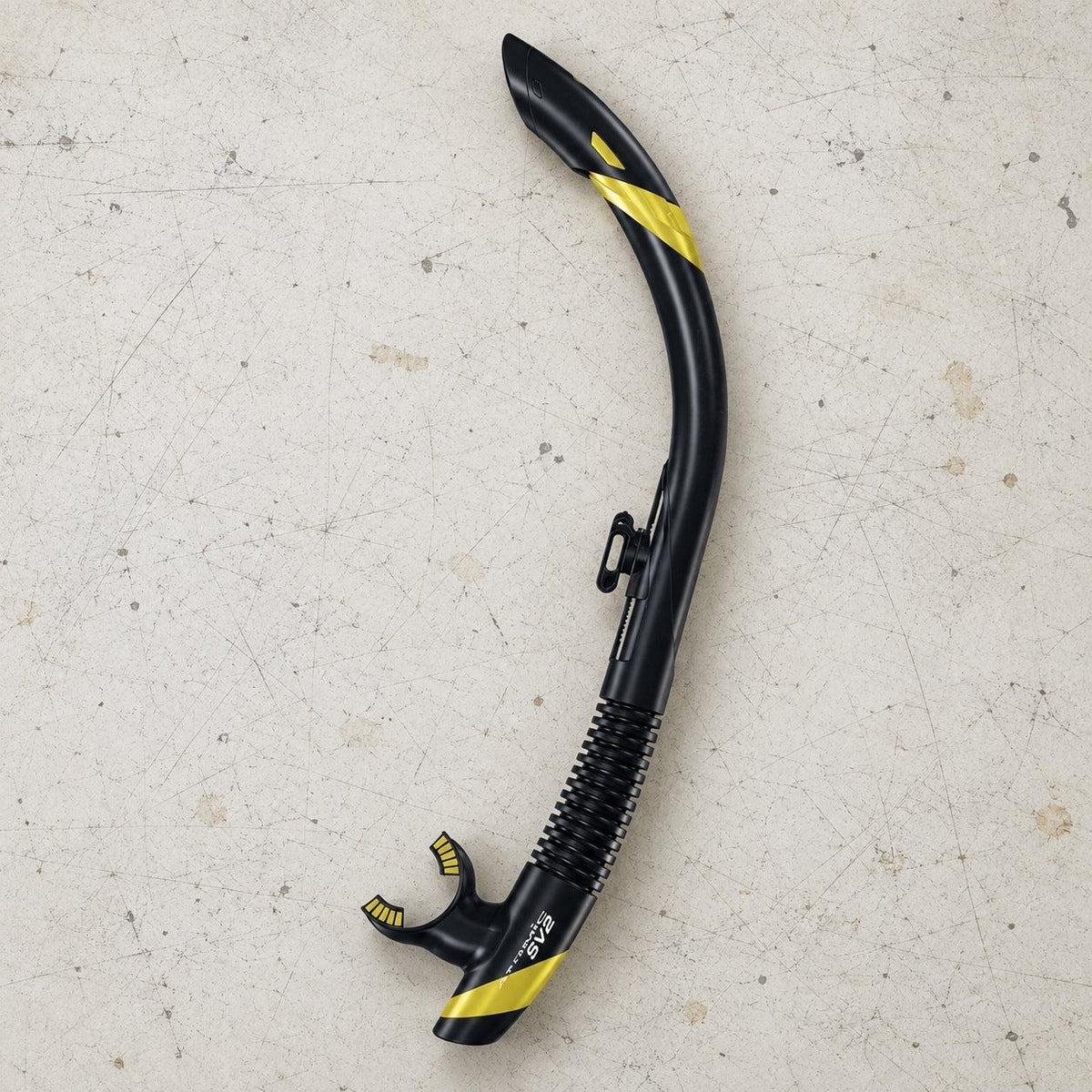 Open Box Atomic Aquatics SV2 Snorkel — Black/Yellow — open-box product photo