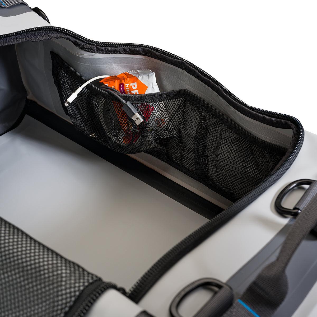 https://www.stahlsac.com/wp-content/uploads/sites/2/2023/02/Abyss-Duffel-Product-Image-Detail-1.jpg