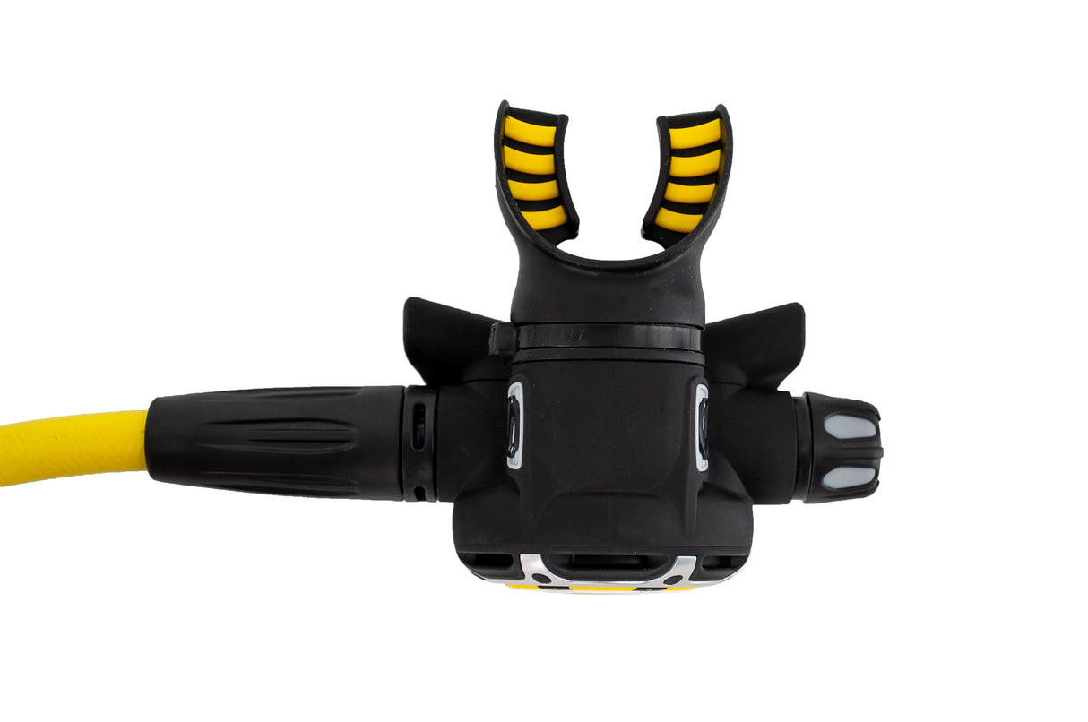 Open Box Sherwood SR2 Octopus Yellow Hose-