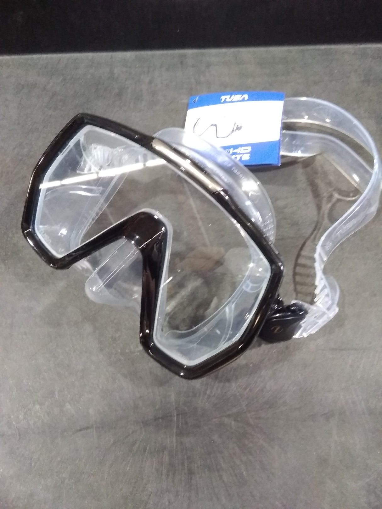 Open Box Tusa Freedom HD Single Lens Scuba Diving Mask-Black-