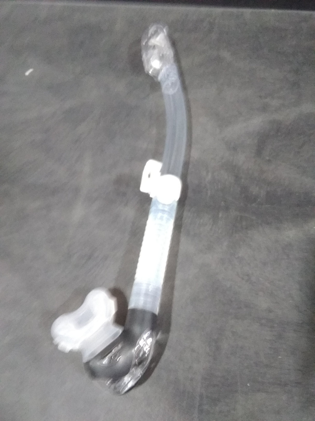 Open Box Tusa Hyperdry Elite II Snorkel-Translucent-