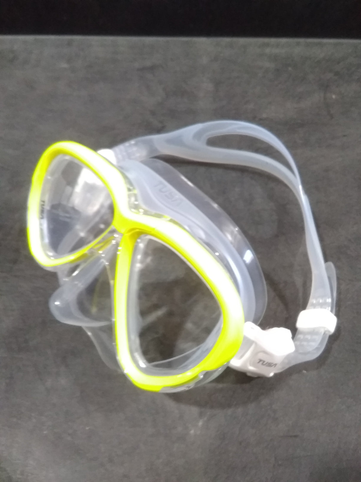 Open Box Tusa Intega Mask-Flash Yellow-