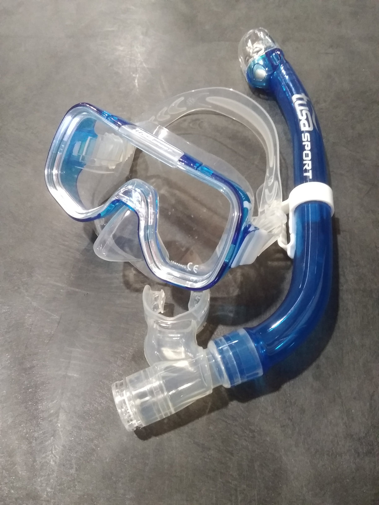 Open Box TUSA Sport Youth Mini-Kleio Dry Mask and Snorkel Combo, Age 6-12-Clear Blue-ages 6-12-Like New