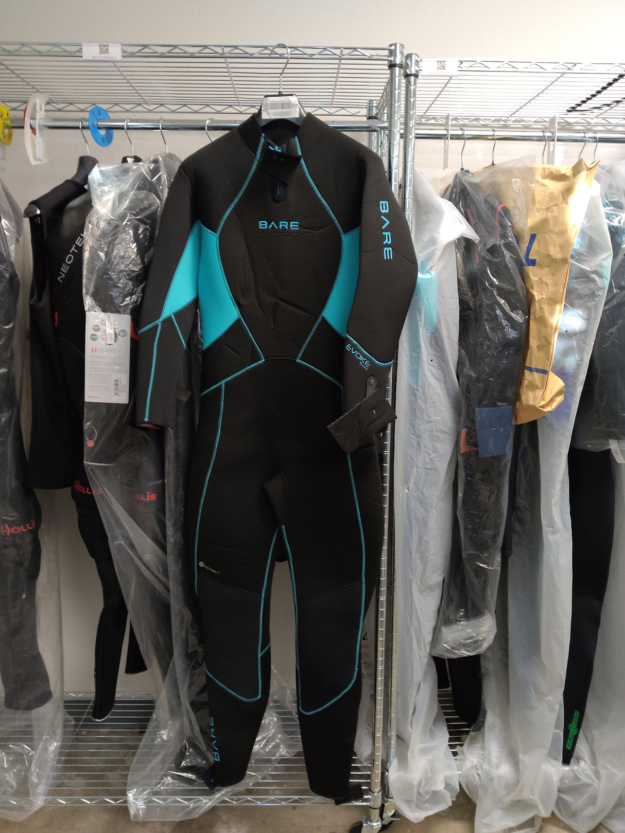 Open Box Bare 5mm Evoke Full, Womens