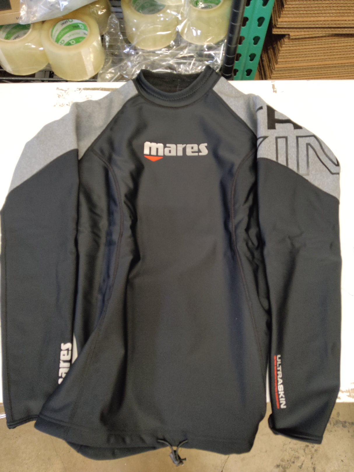 Used Mares Ultraskin L/S She Dives Rash Guard