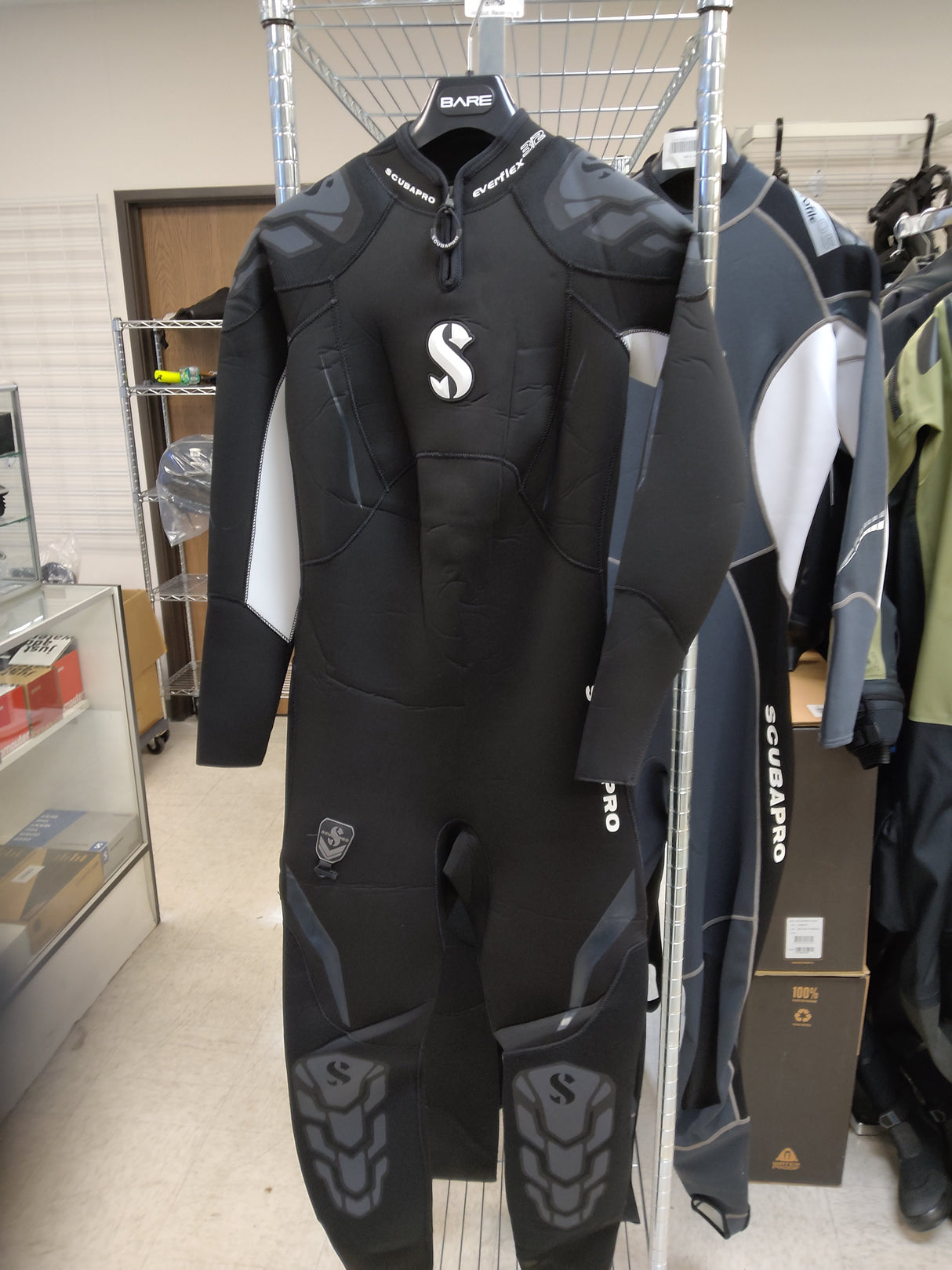 Used Scubapro Everflex Steamer 3/2 mm Womens