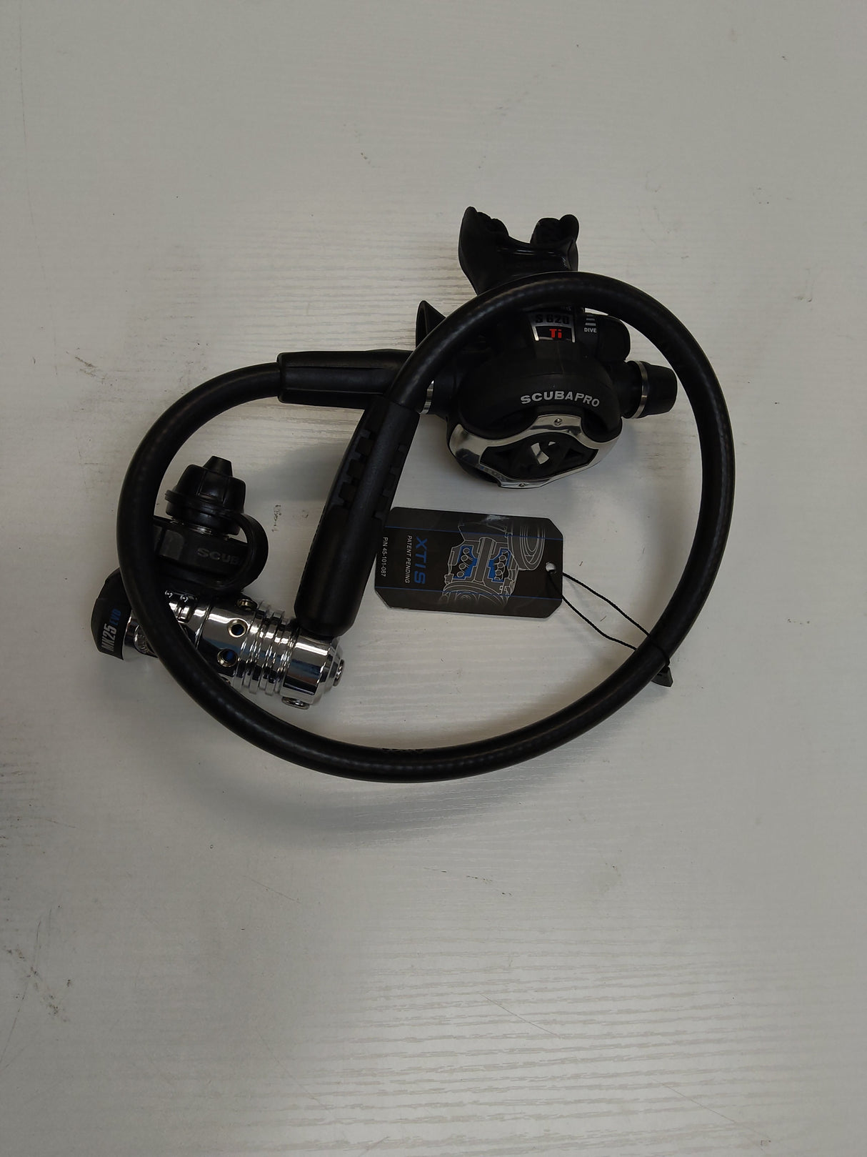 Used Scubapro MK25 EVO DIN 300/S620 TI DIVING REGULATOR SYSTEM