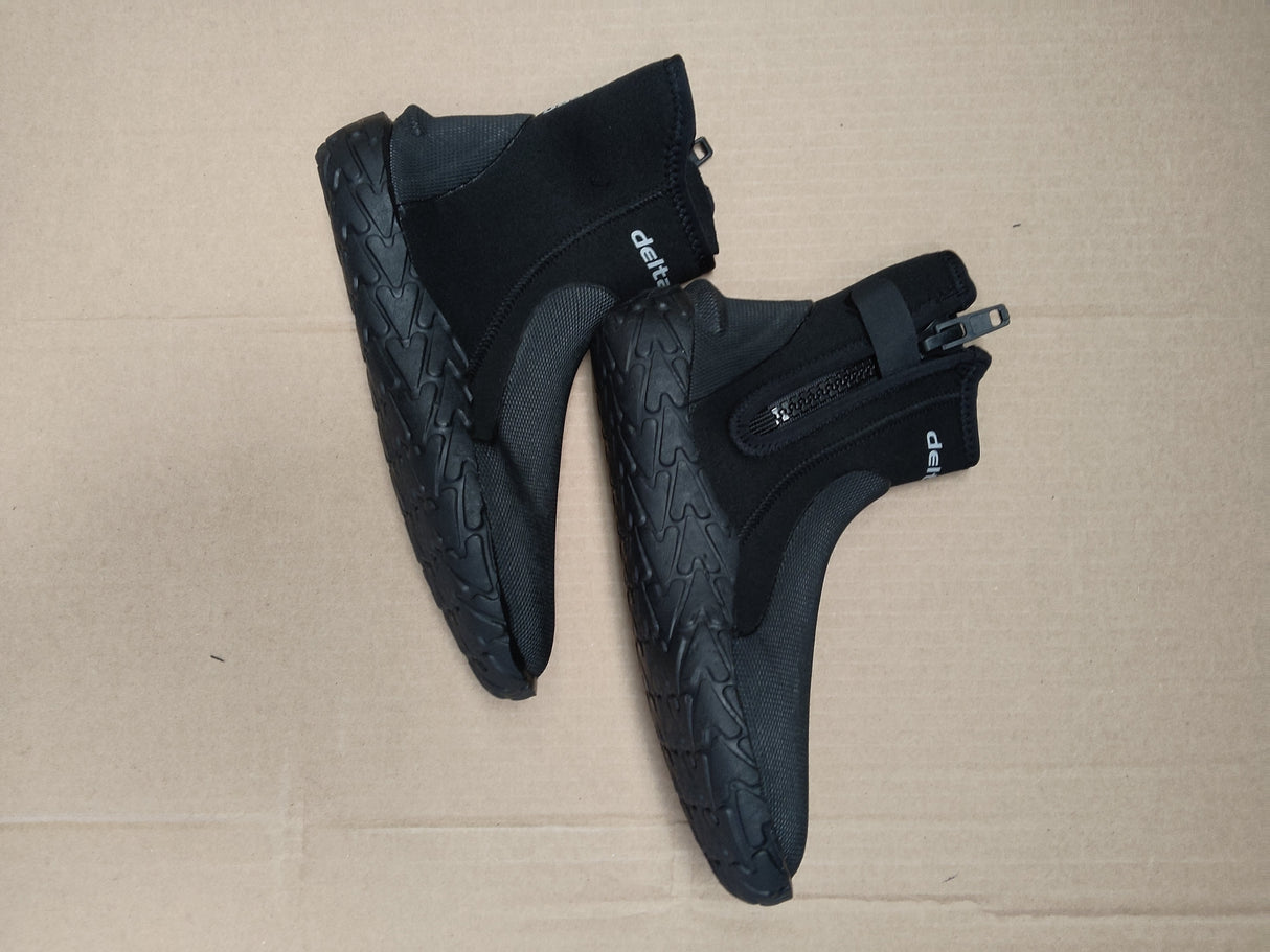 Open Box Scubapro Delta 5mm Full Cut Dive Boot