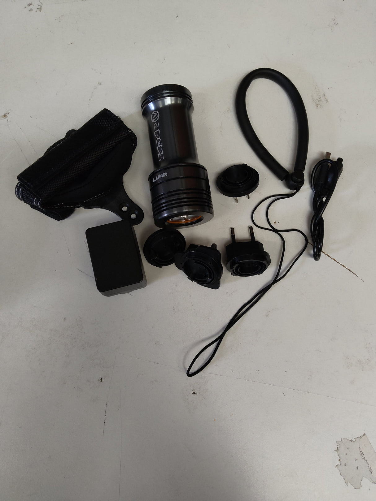 Used Apeks Luna Primary Torch Grey