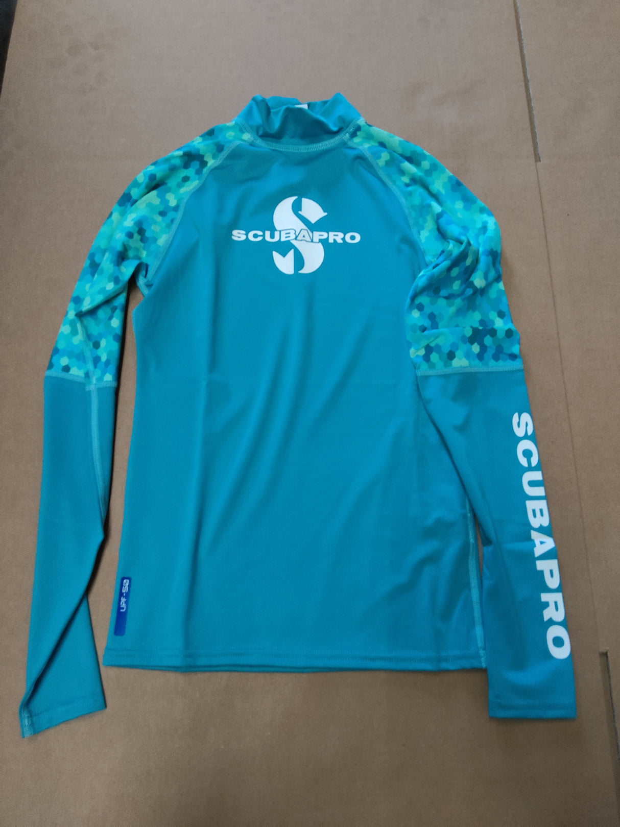 Open Box Scubapro Rash Guard Womens, Long Sleeve (UPF50)