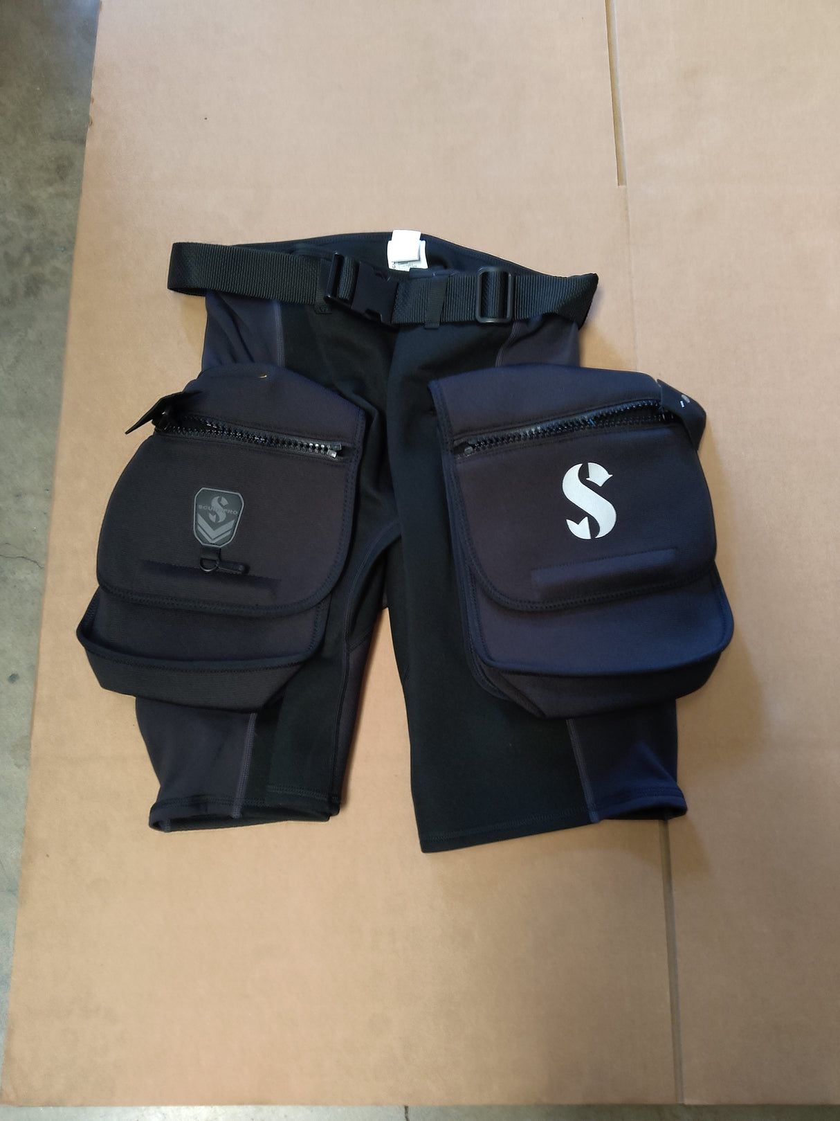 Open Box Scubapro Hybrid 1mm Cargo Short Men's