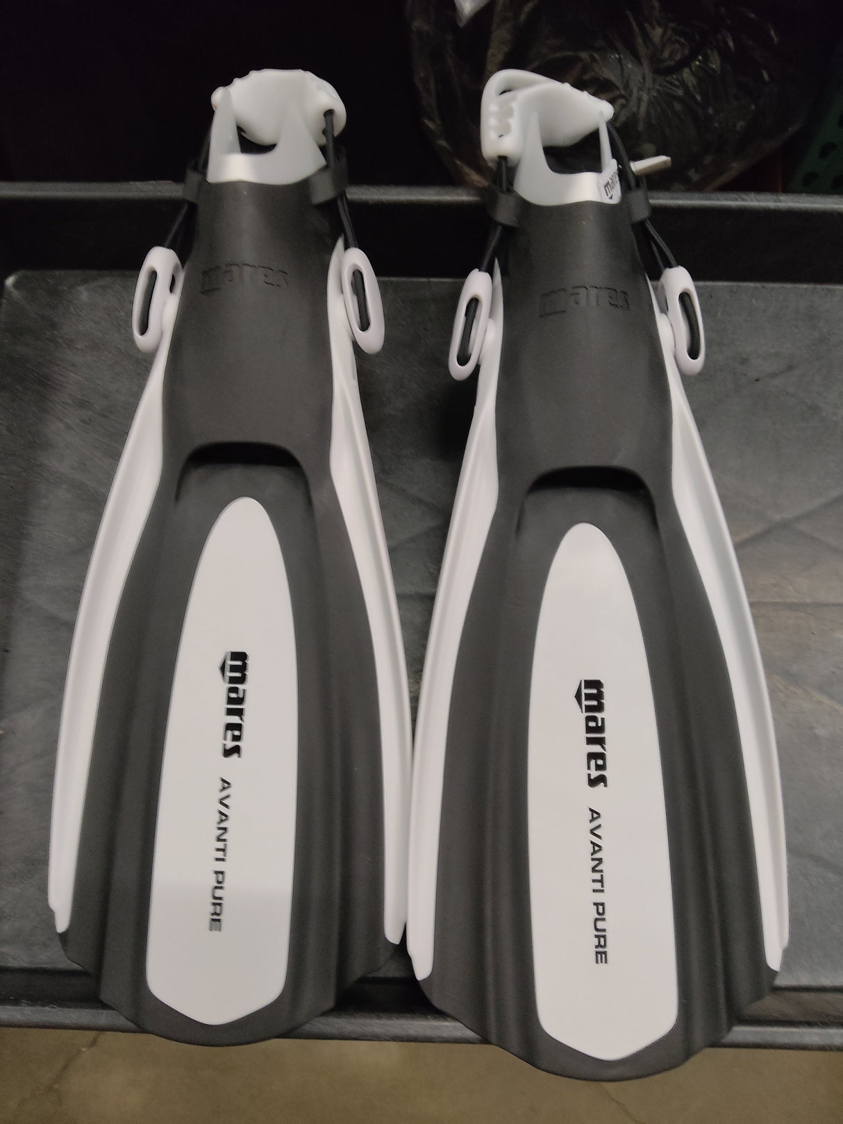 Used Mares Avanti Pure Fins