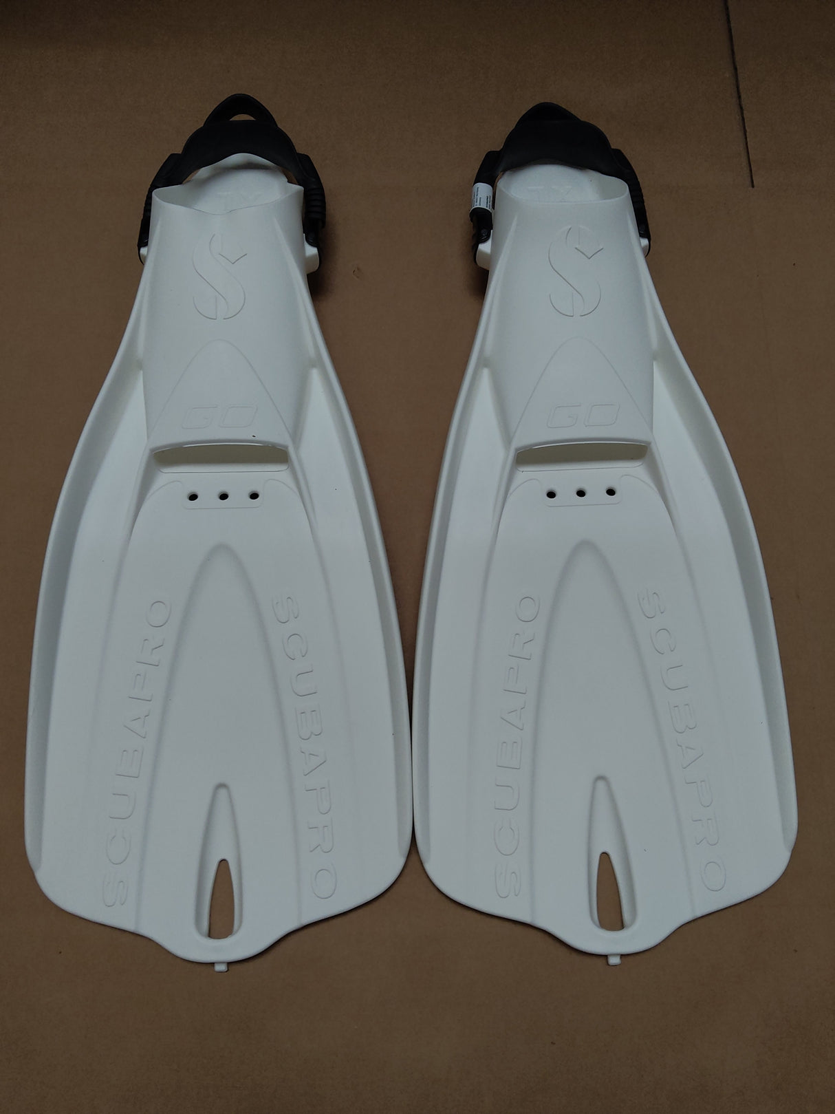 Open Box Scubapro GO Travel Fins