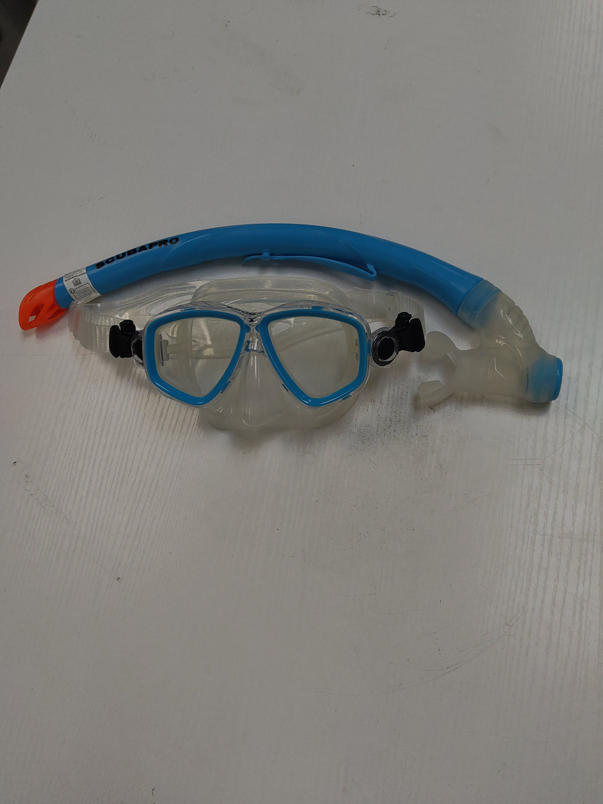 Used Scubapro Ecco Mask with Snorkel