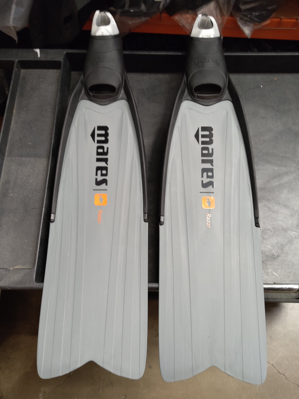 Used Mares Pure Instinct Razor Spearfishing Fins