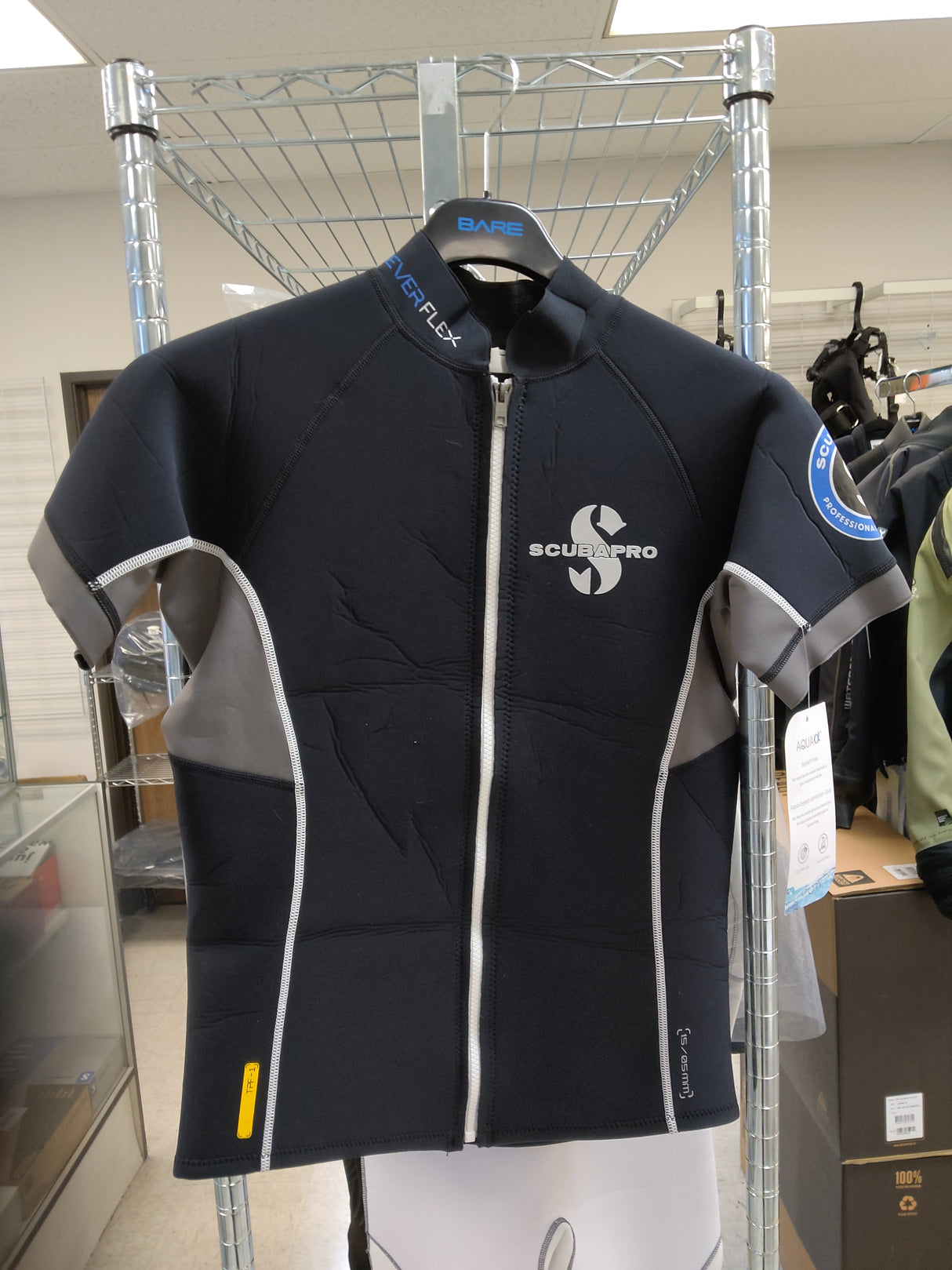 Used Scubapro Everflex 1.5 Women's Short Sleeve