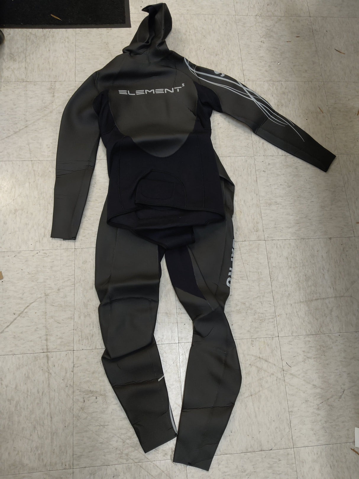 Used Scubapro Mens Element 2Pc Apnea 3mm Wetsuit