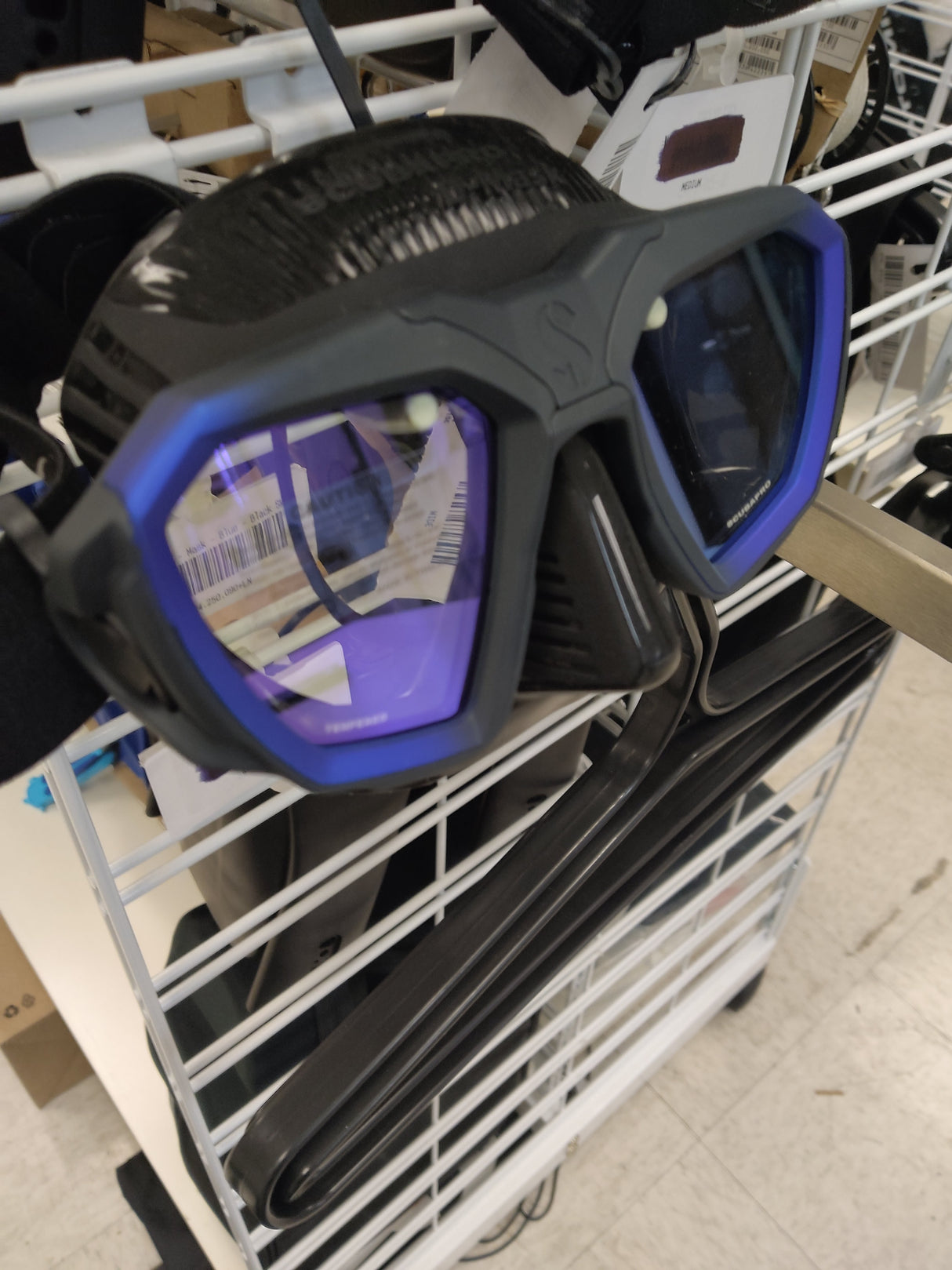 Used Scubapro D - Mask