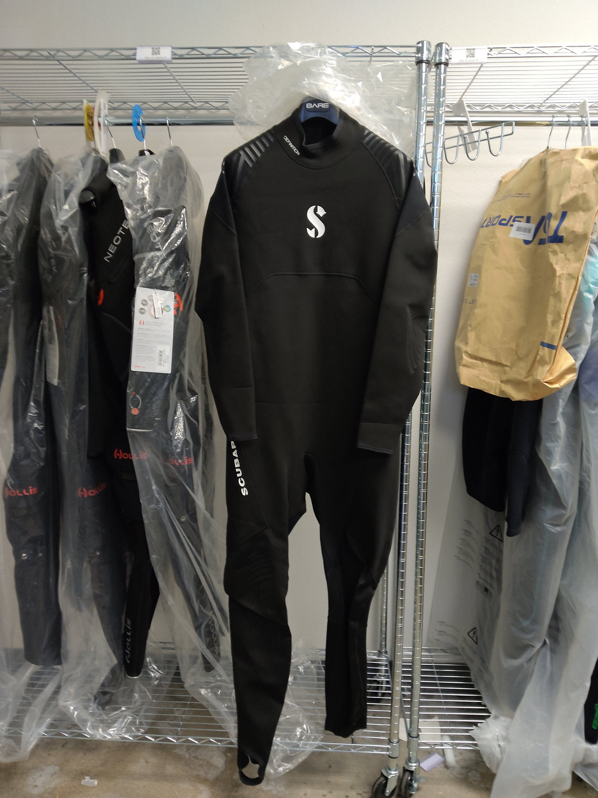 Open Box Scubapro Definition Steamer 1 mm Men's