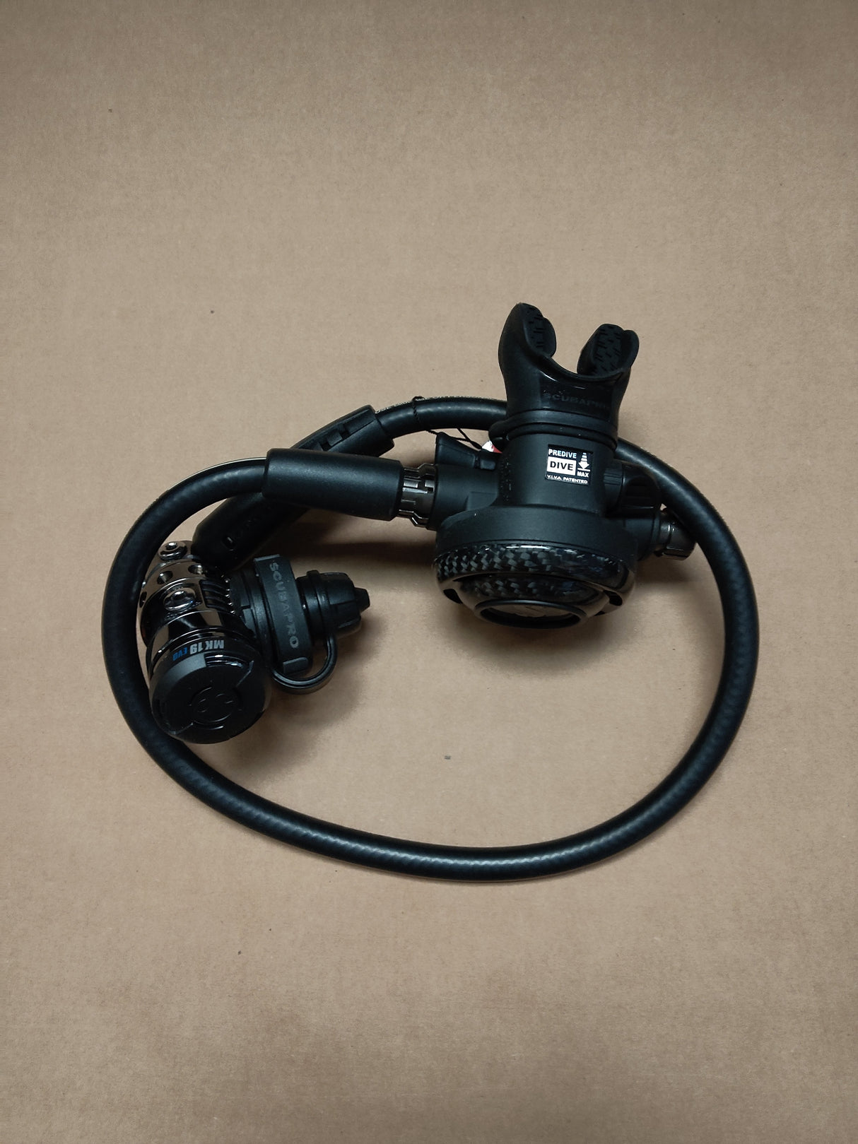 Open Box Scubapro MK19 EVO BT DIN300/G260 Carbon BT