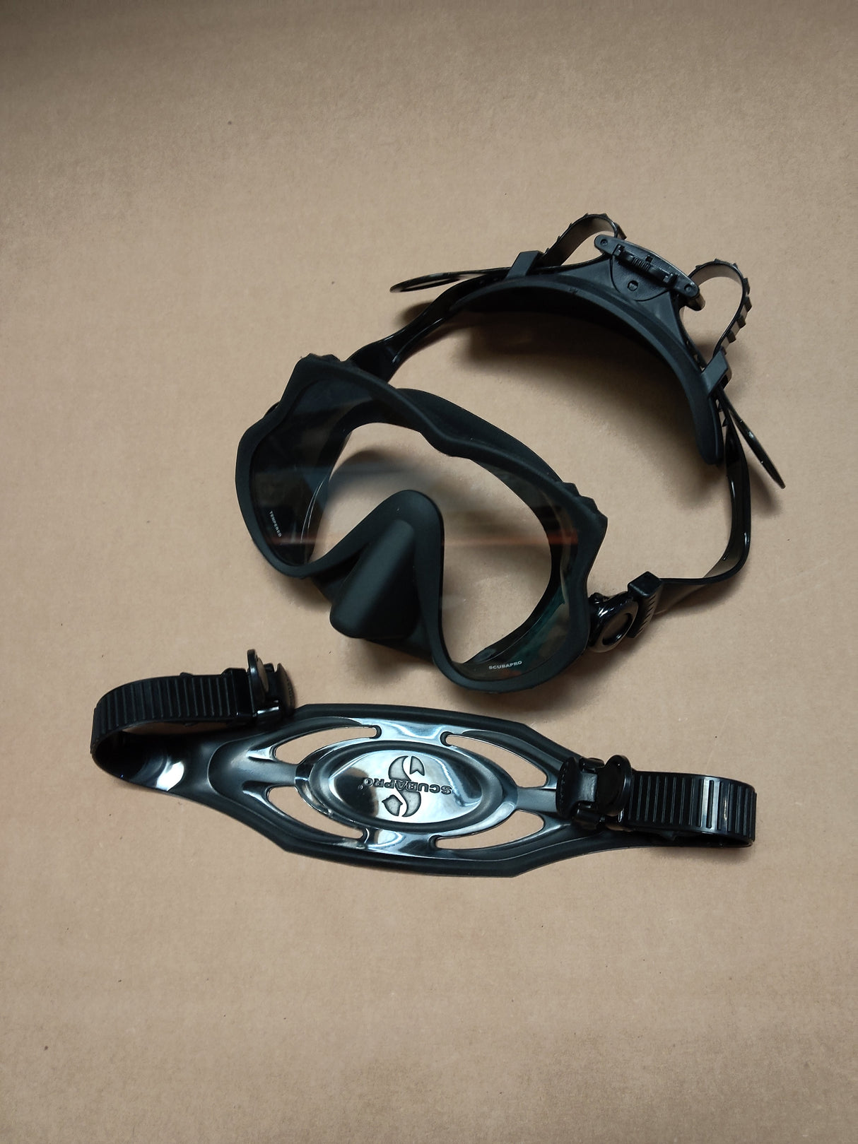 Open Box Scubapro Devil Dive Mask with EZ Strap