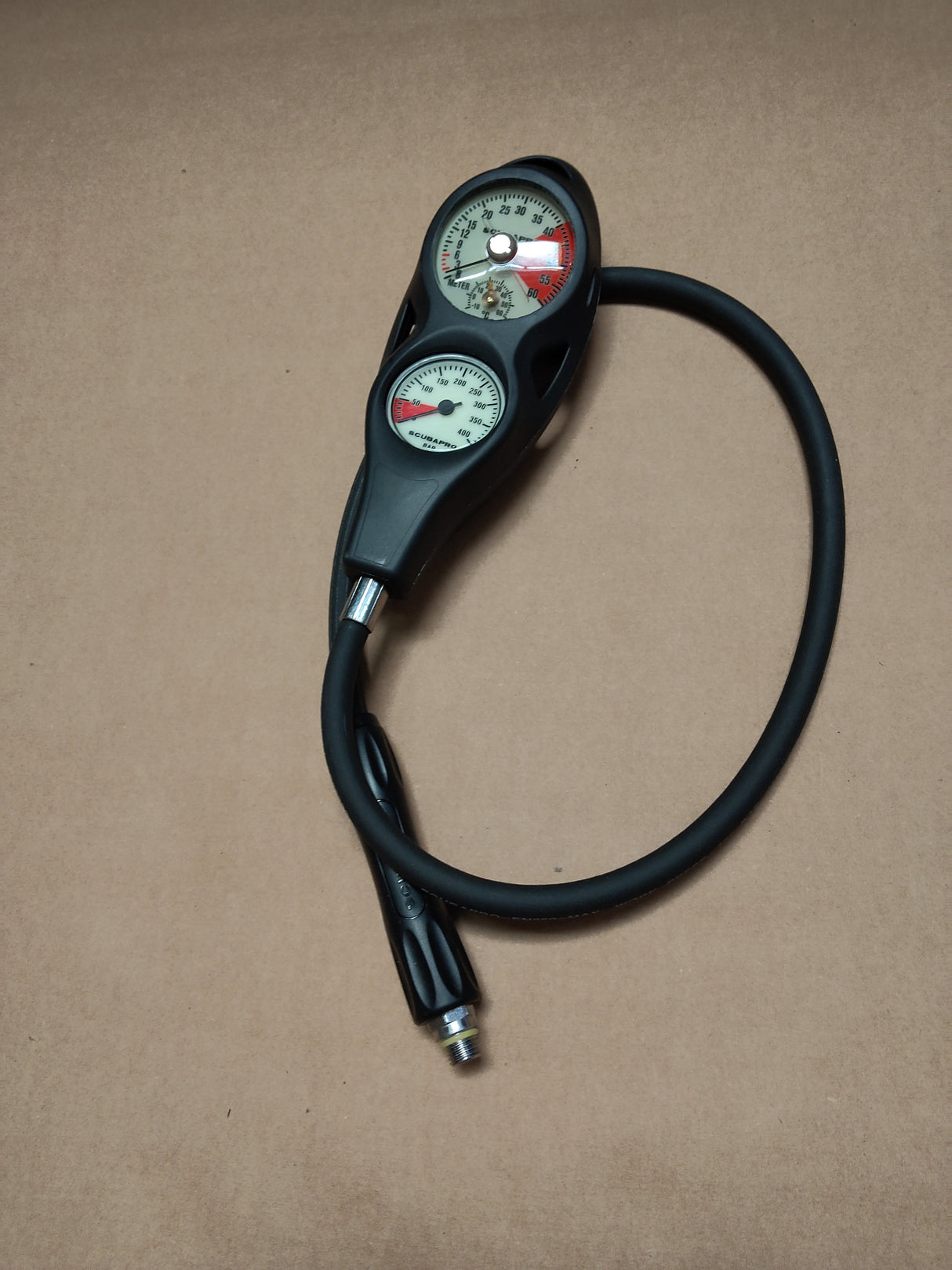 Open Box Scubapro 2 Gauge Metric In - Line Console