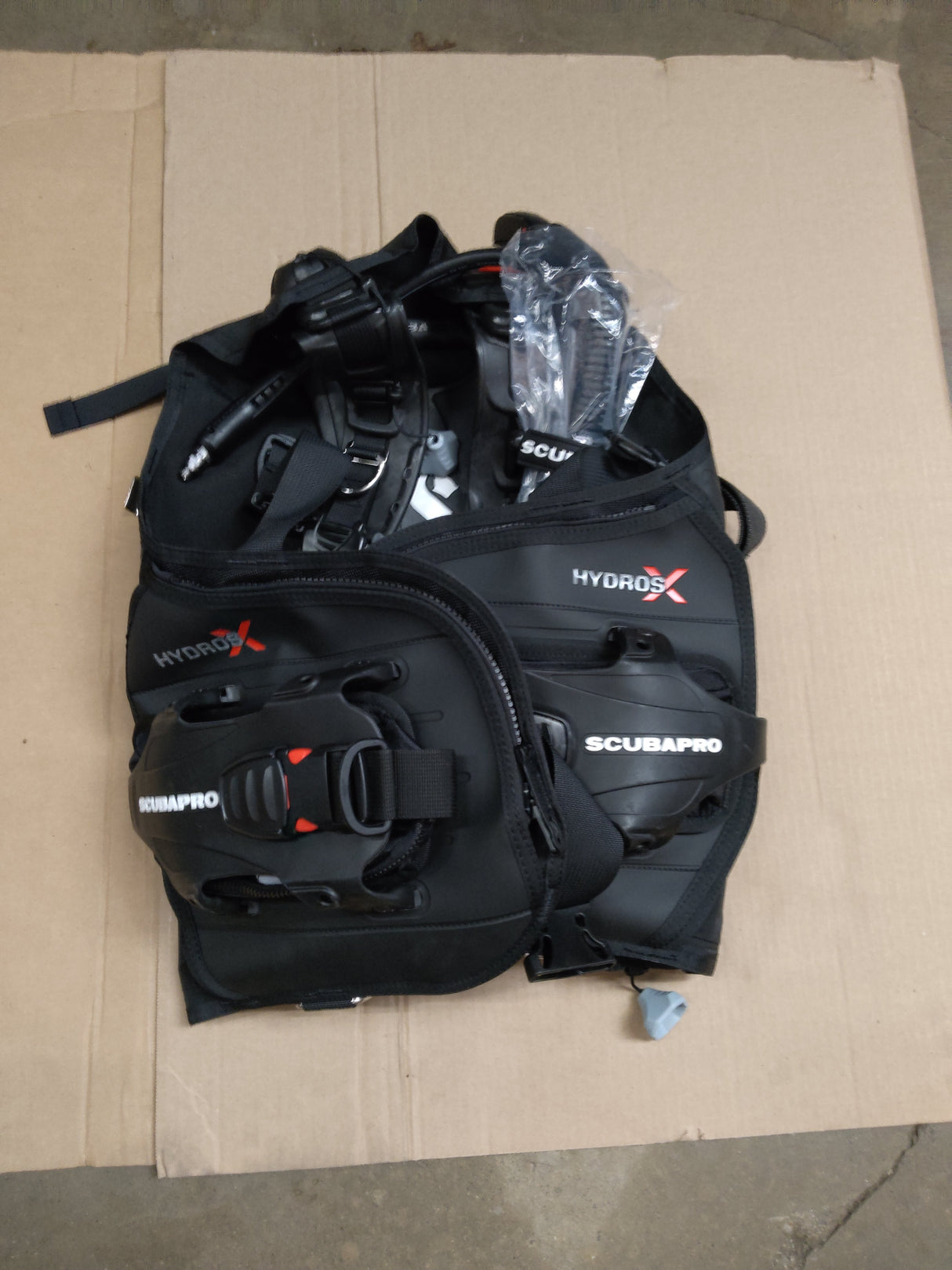 Open Box Scubapro Hydros X with Air2 Men's BCD