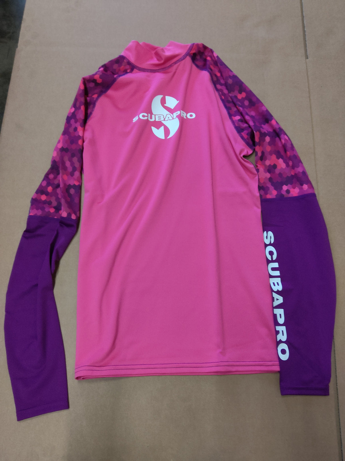 Open Box Scubapro Rash Guard Womens, Long Sleeve (UPF50)