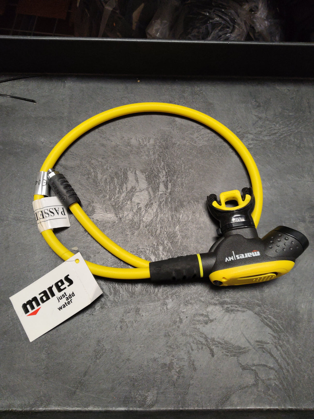 Used Mares MV (Safe Second) Regulator Octopus