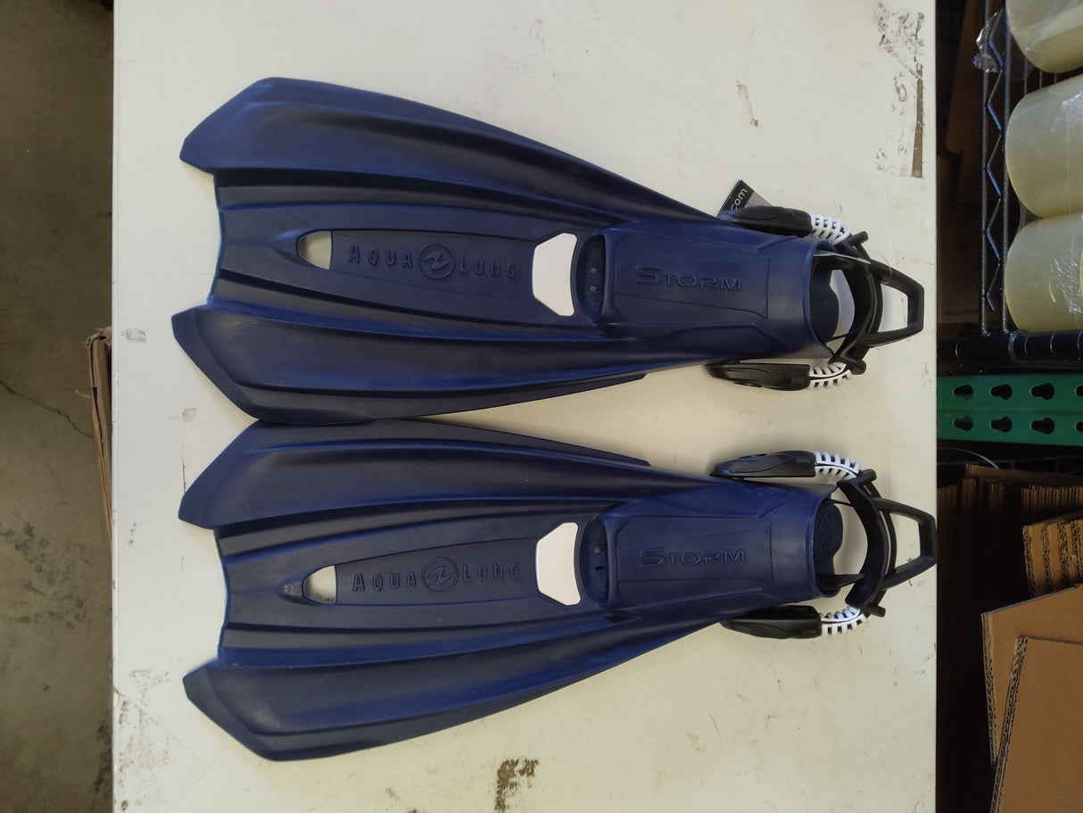 Used Aqualung Storm Open Heel Dive Fins