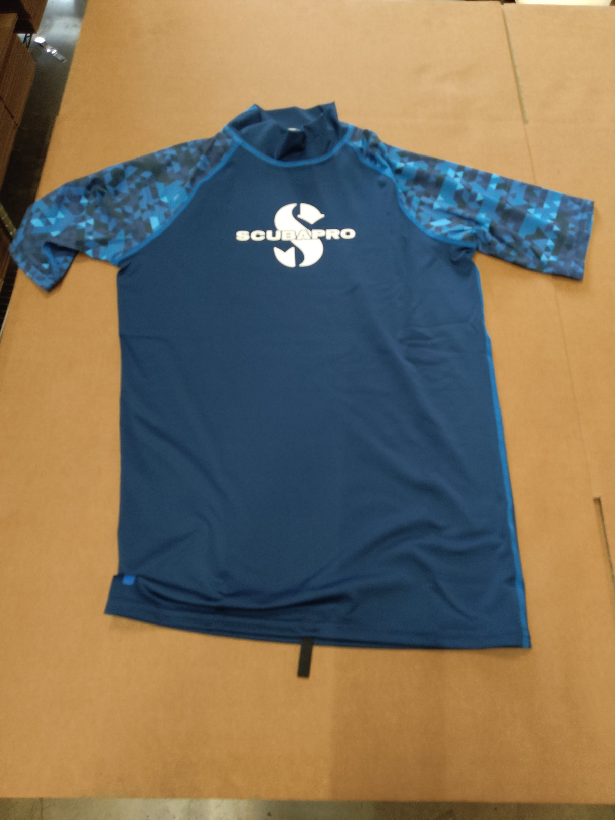 Open Box Scubapro Rash Guard Mens, Short Sleeve (UPF50)
