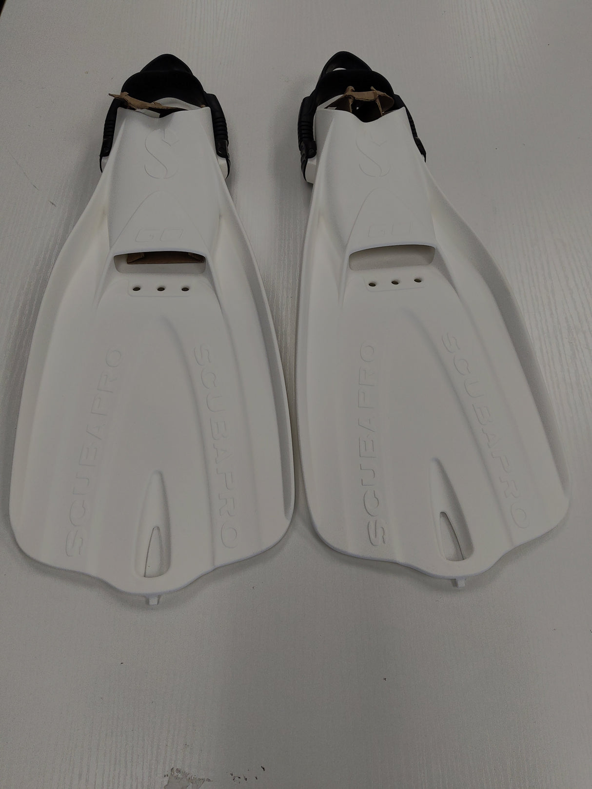 Used Scubapro GO Travel Fins