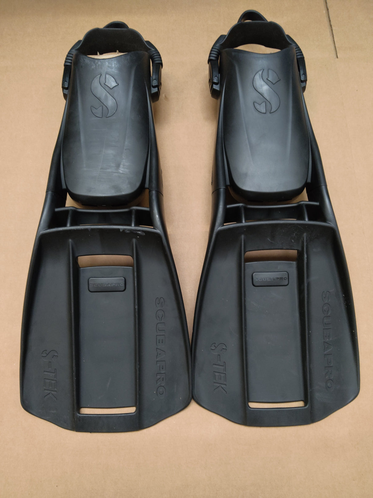 Open Box Scubapro S-TEK Open Heel Diving Fin