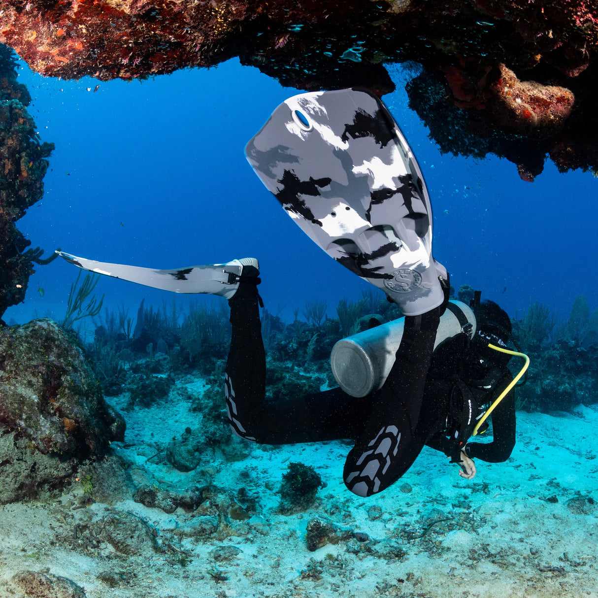 Scubapro Jet w/ Spring Heel Strap Scuba Diving Fin-