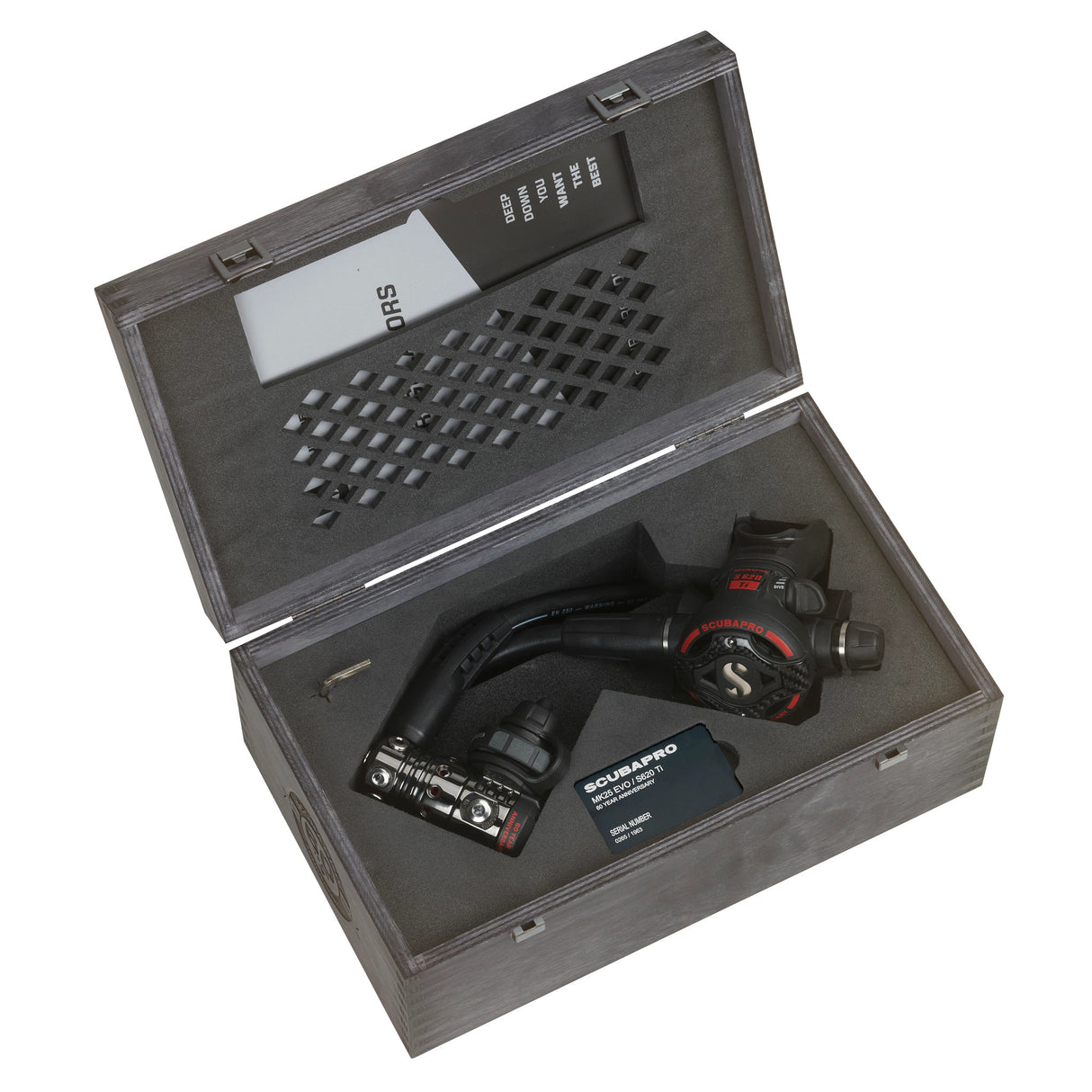 Scubapro MK25 EVOBT/S620Ti 60th Anniversary Carbon BT-