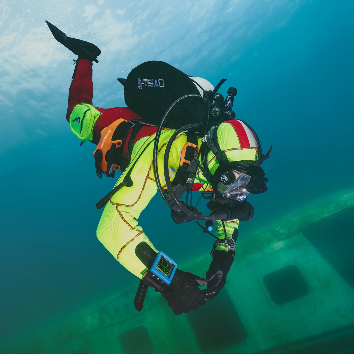 Scubapro Novascotia 7.5mm SAR Search and Rescue Men's-