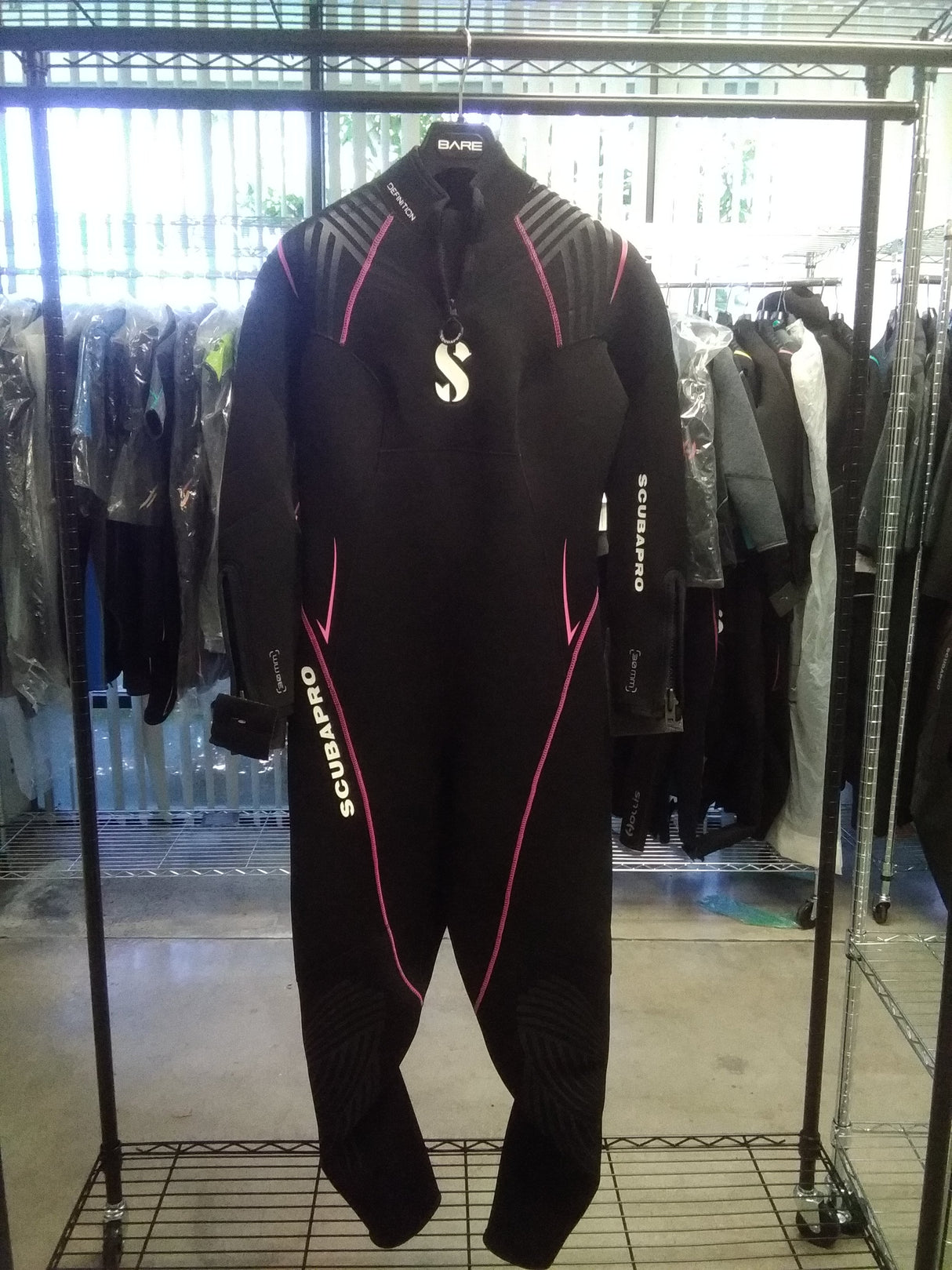 Used Scubapro Definition Steamer 3mm Women's-Black/Pink-XS-