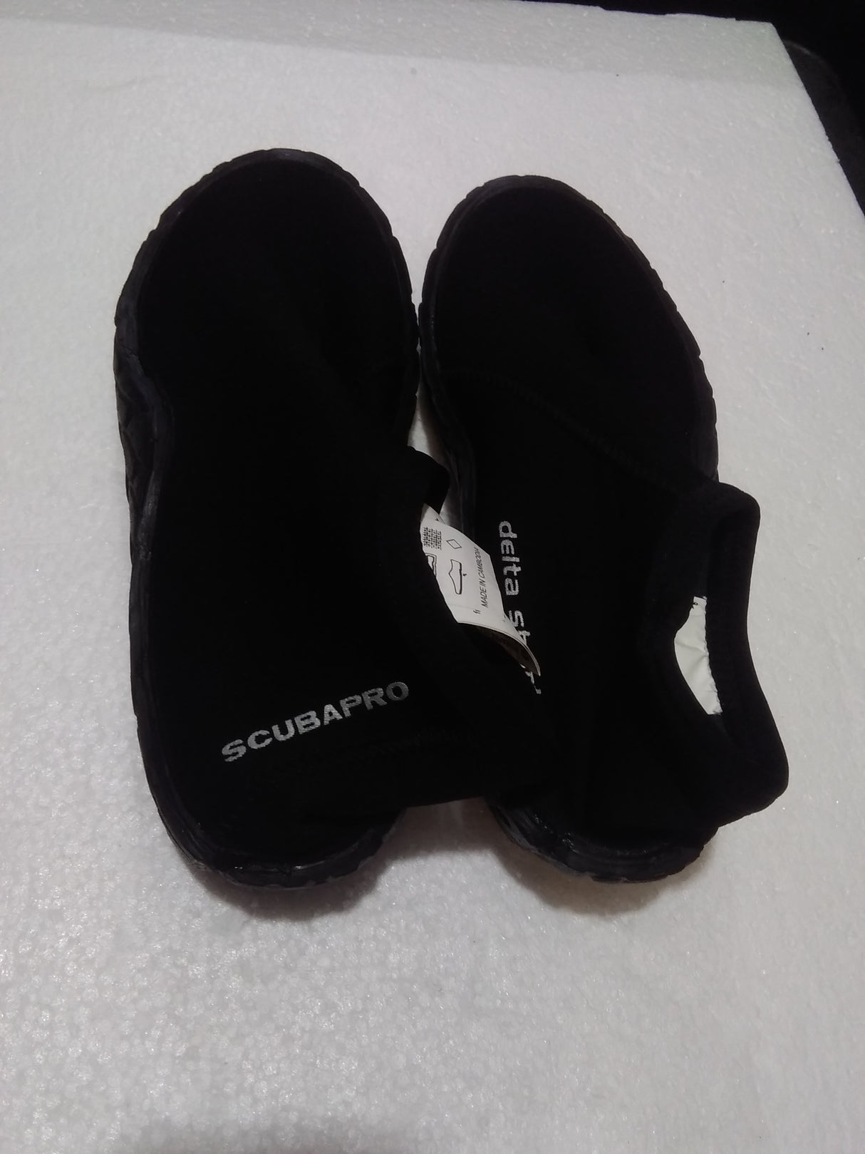 Used Scubapro Delta 3mm Short Warm Water Dive Boot-2XS / 5-