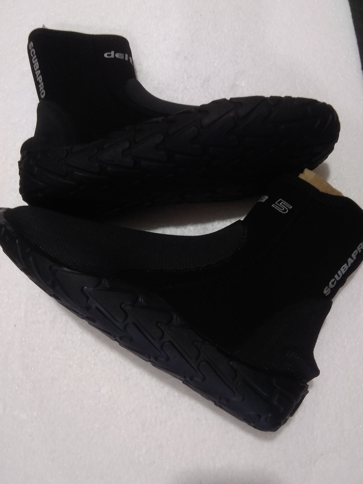Used Scubapro Delta 5mm Full Cut Dive Boot-3XS-
