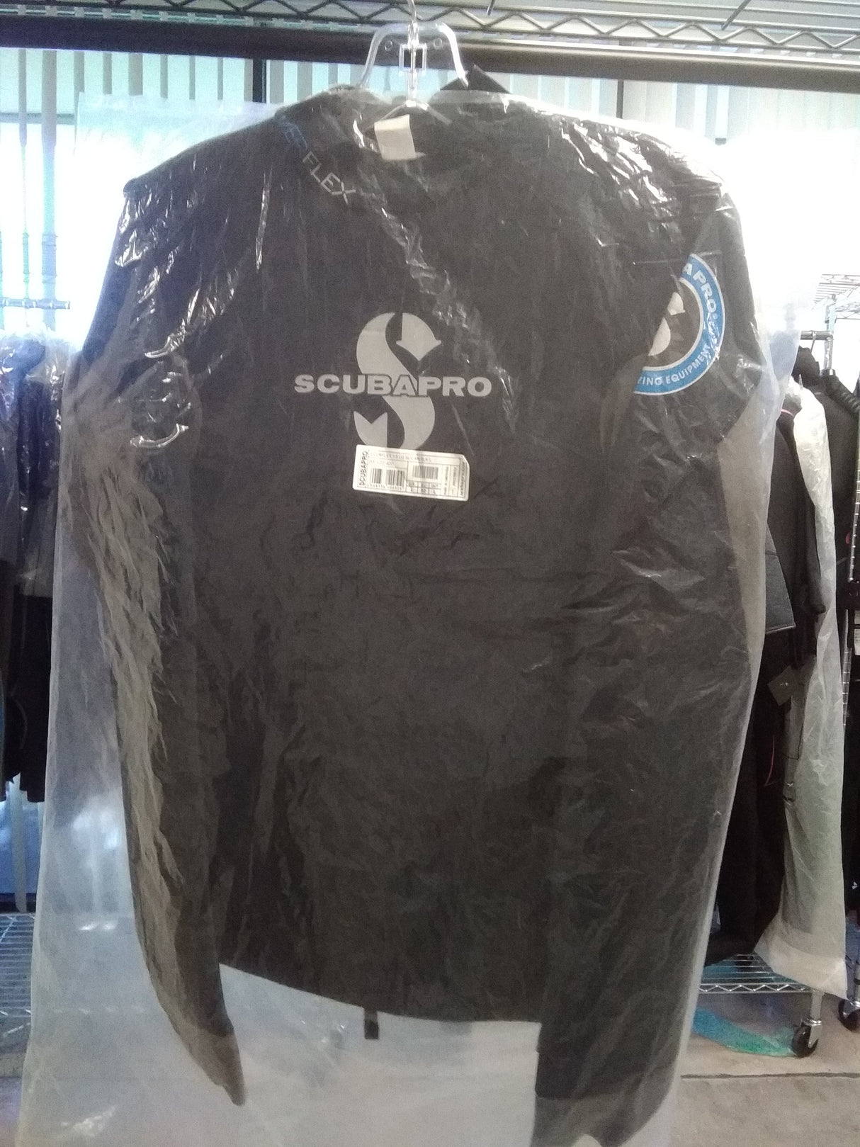 Used Scubapro Everflex 1.5 Men's Long Sleeve-Black-M-