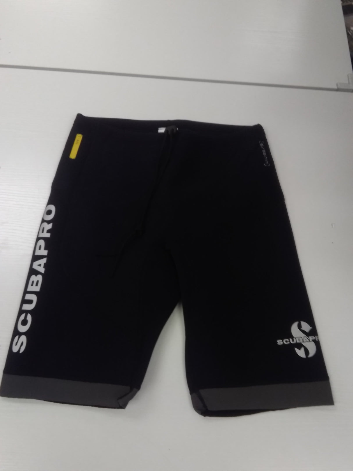 Used Scubapro Everflex 1.5 Short Men's-Black-XL-