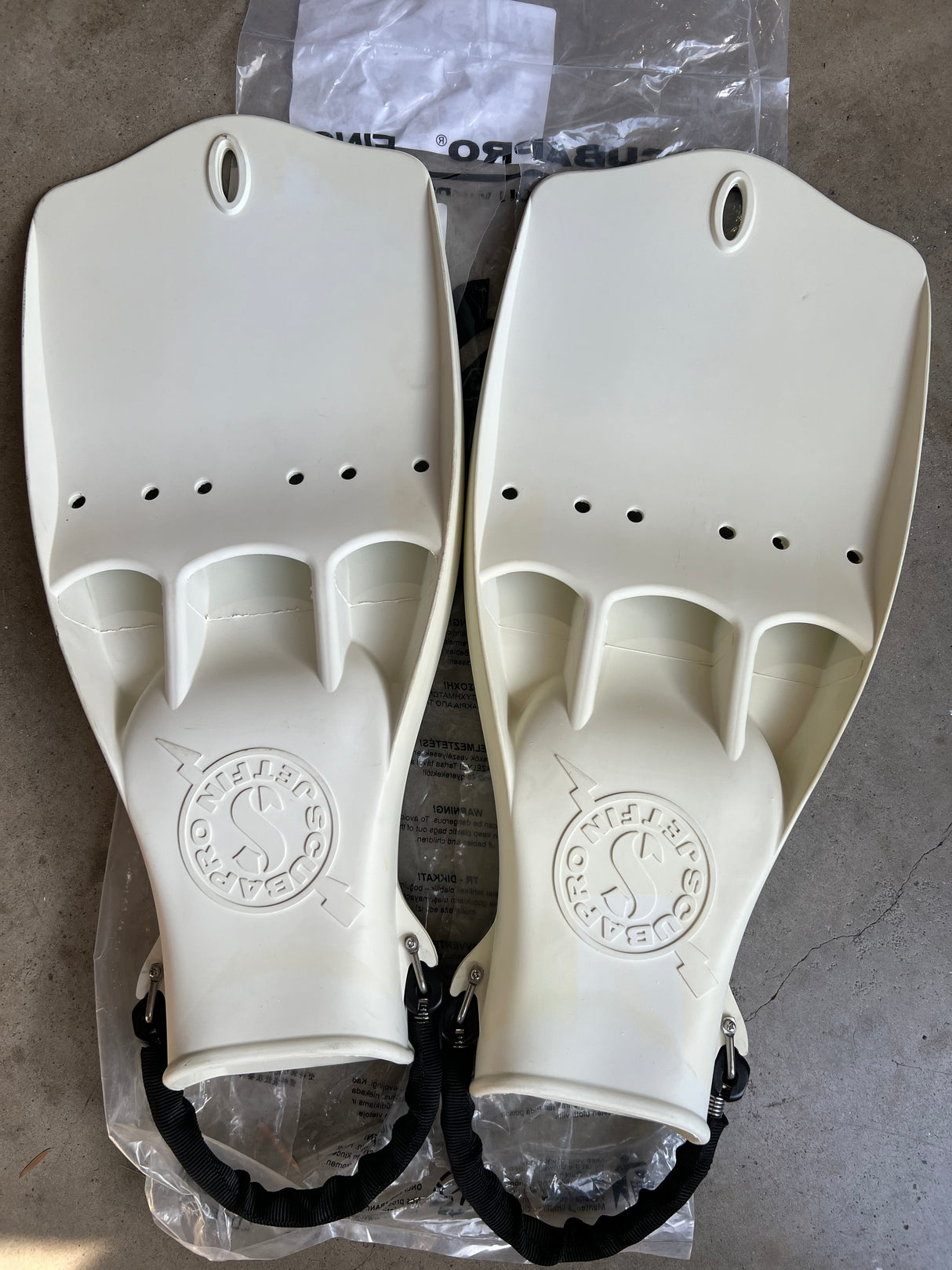 Used Scubapro Jet W/Spring Heel Strap-