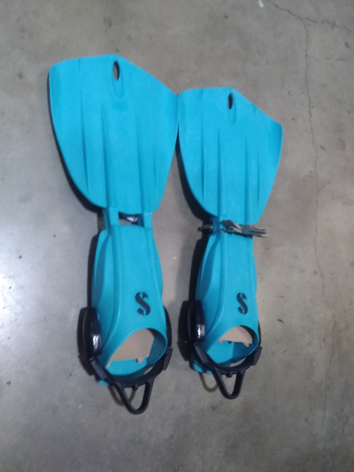 Used Scubapro Seawing Nova Fins-Turquoise-XS-