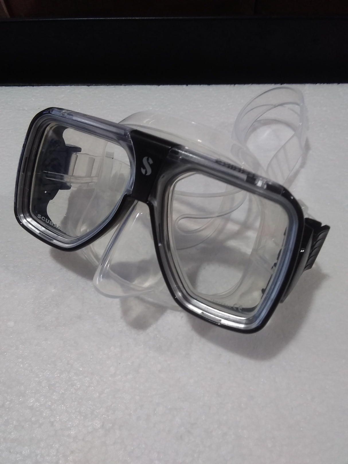 Used Scubapro Solara Dive Mask-Black-