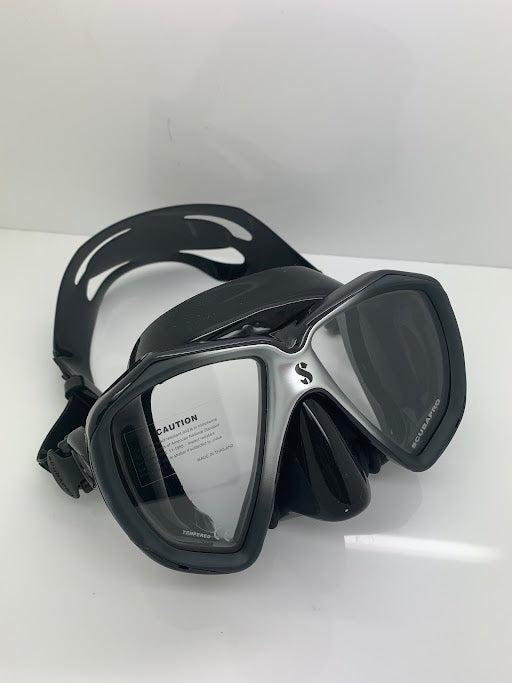 Used Scubapro Spectra Mask-Black/Silver/Black Skirt-Like New-