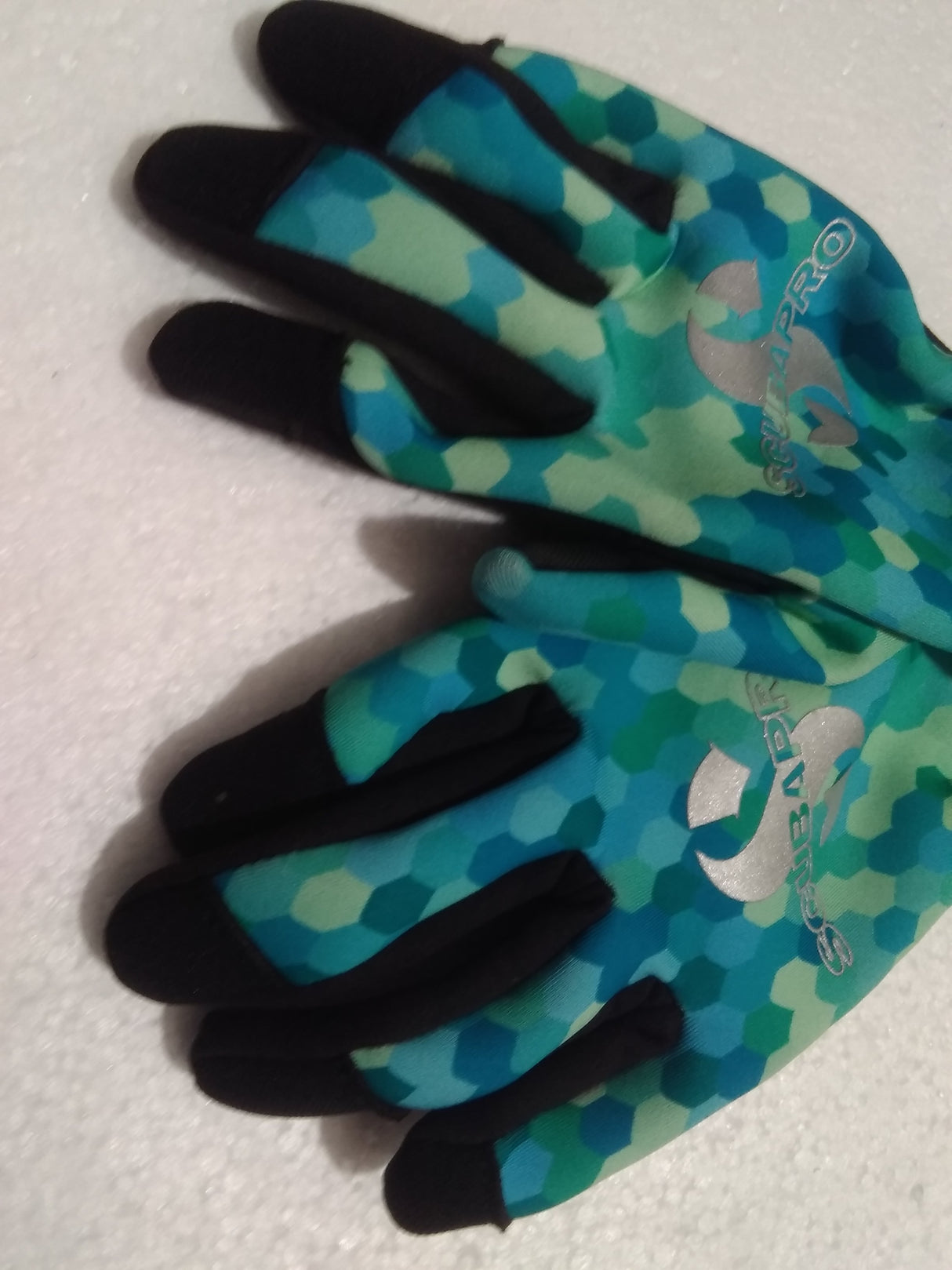 Used Scubapro Tropic 1.5mm Dive Glove-Caribbean(Teal)-M-